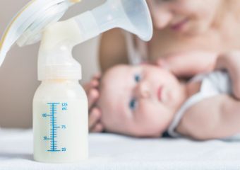 Nagyobb a baj, mint hittük: a mikroműanyagok már az anyatejben is megjelentek
