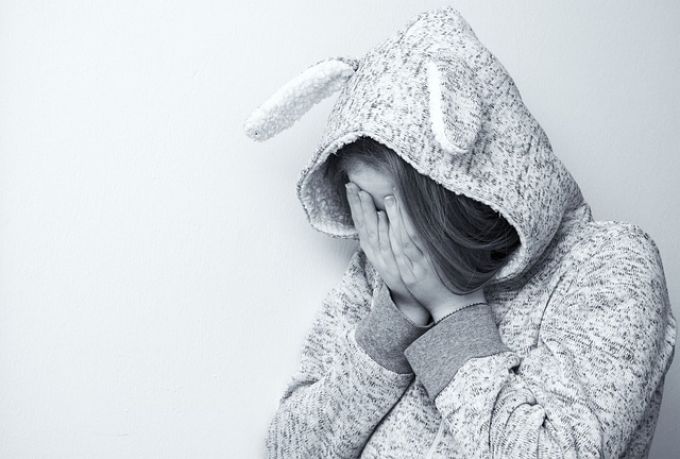 Ki véd meg az iskolaőrtől? - Hetedikes lányt zaklatott az őr egy budapesti iskolában Ki véd meg az iskolaőrtől? - Hetedikes lányt zaklatott az őr egy budapesti iskolában