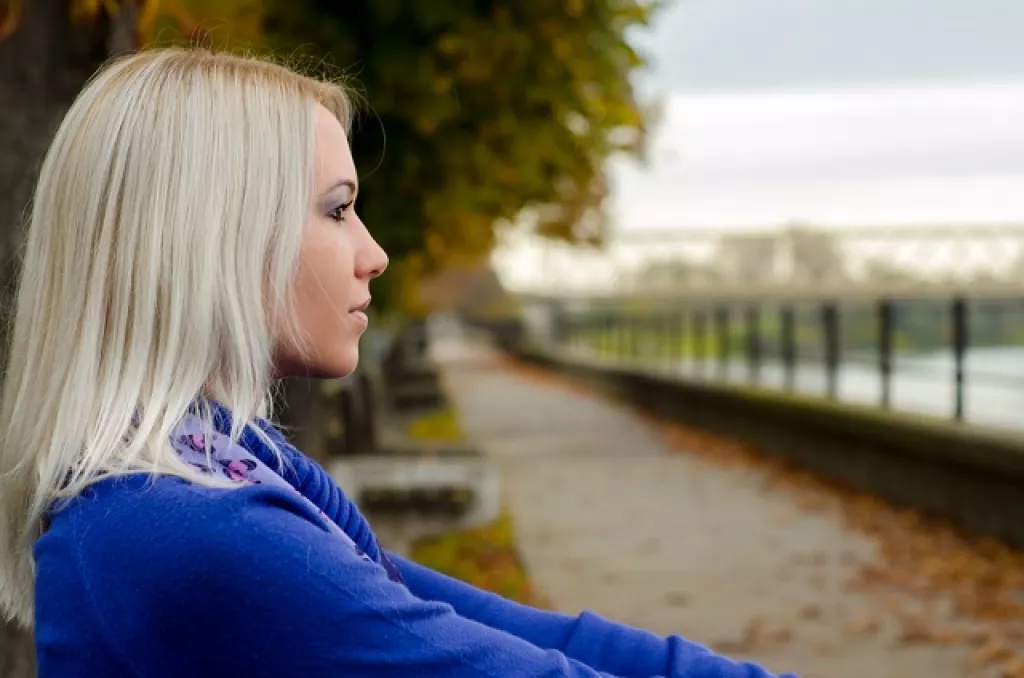 introvertált nő introvertált nő