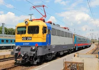 Változnak a menetrendek - Így utazhatsz 5%-os kedvezménnyel az október 23-i ünnep alatt