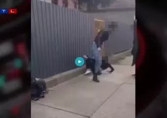Videóhívásban nézte végig az apa, ahogy lányát megveri az iskolatársa anyja