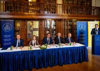 Több mint 30 éves együttműködési megállapodás meghosszabbításáról írt alá szerződést a Semmelweis Egyetem és a Nemzetközi Gyermekmentő Szolgálat