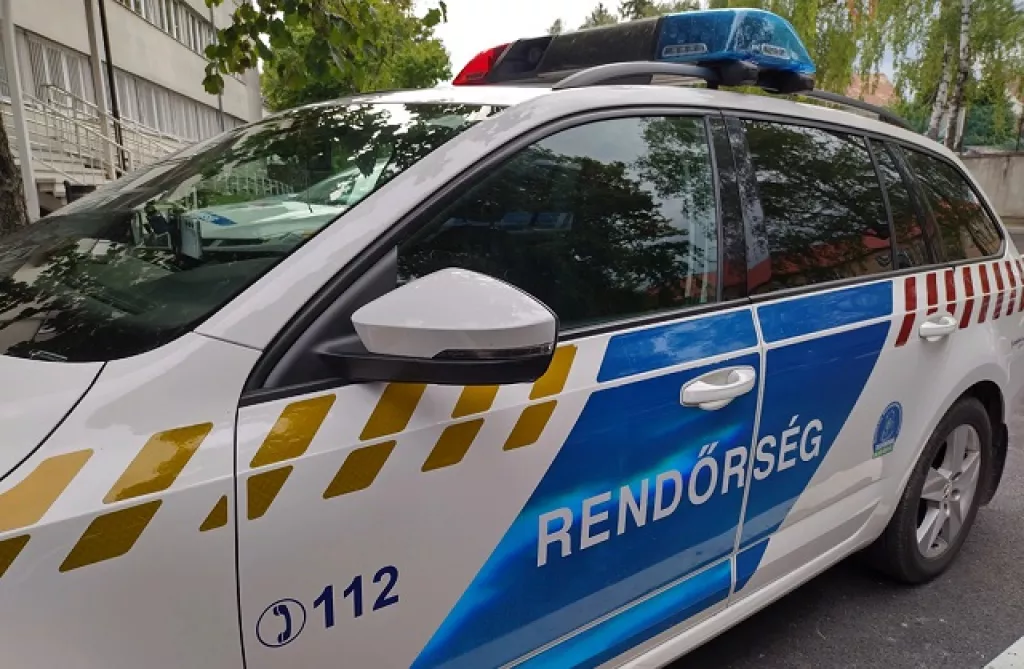 rendőrautó