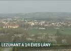Tragédia Zalaszentgróton: összecsomózott lepedőkön próbált leereszkedni a 14 éves lány a 4. emeletről