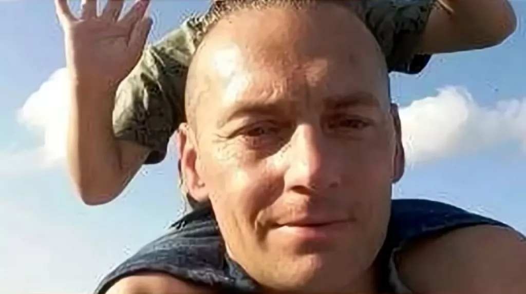 egy édesapa a fia temetésén halt meg egy édesapa a fia temetésén halt meg