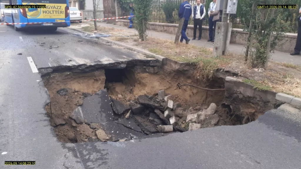 Beszakadt úttest, Morzsa utca