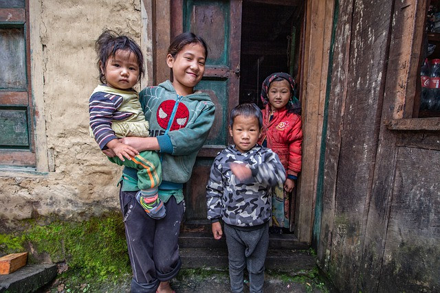 tibeti gyerekek