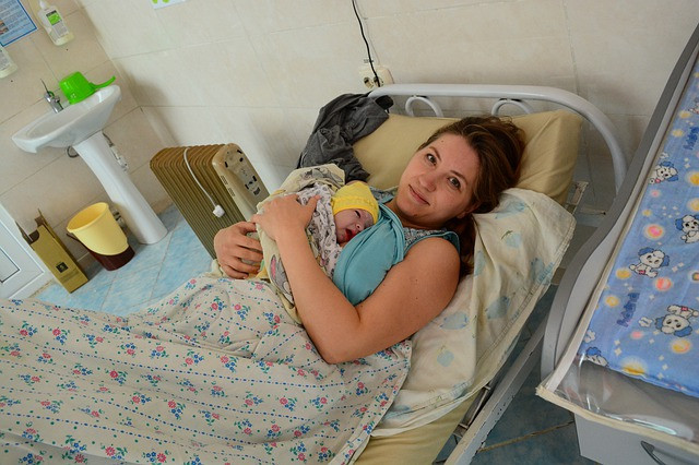 baba és anyuka kórházban