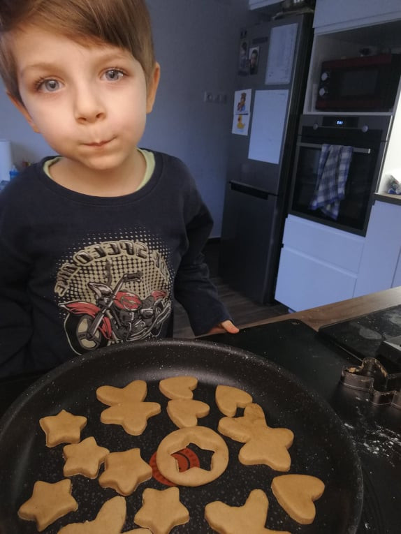 Autizmus: sütés együtt
