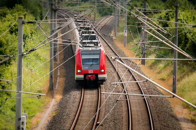 vonat_vezetékek