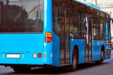 A 149-es buszon indult meg a szülés, a sofőr segítette világra a babát